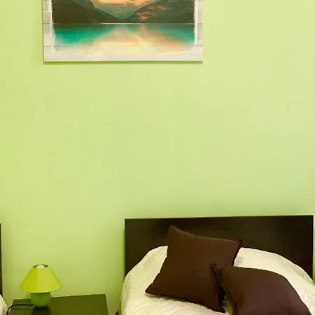 Niki Apartment *